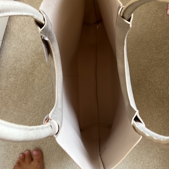 Beautiful Ulta bag - Picture 5 of 5